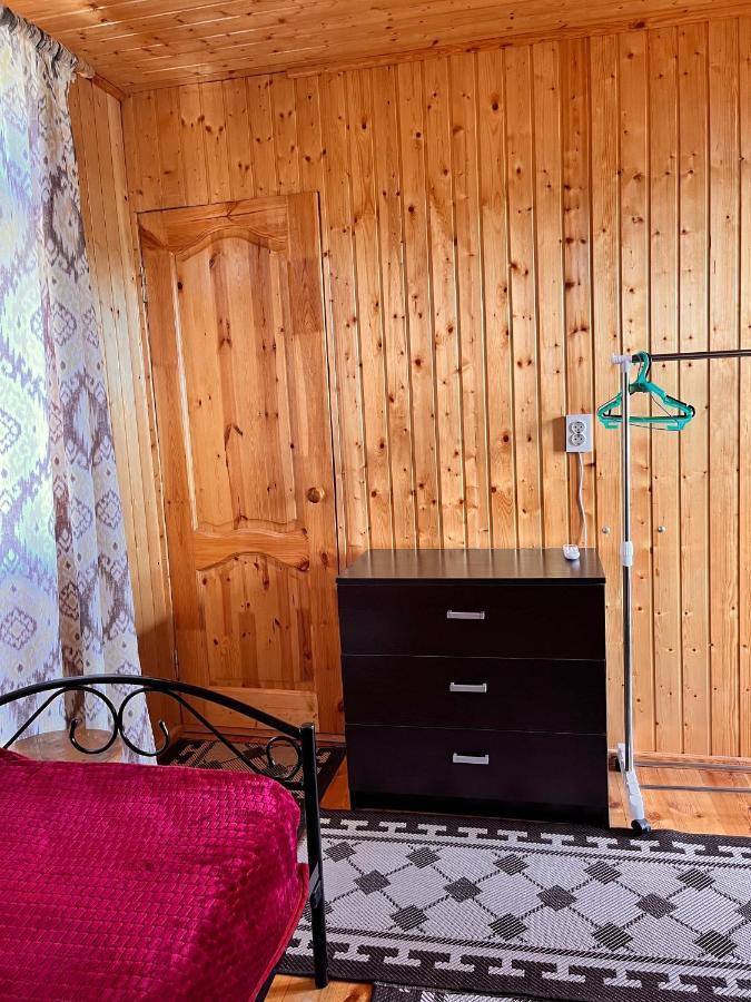 Гостевой Дом Тина Sukhumi Ngoại thất bức ảnh